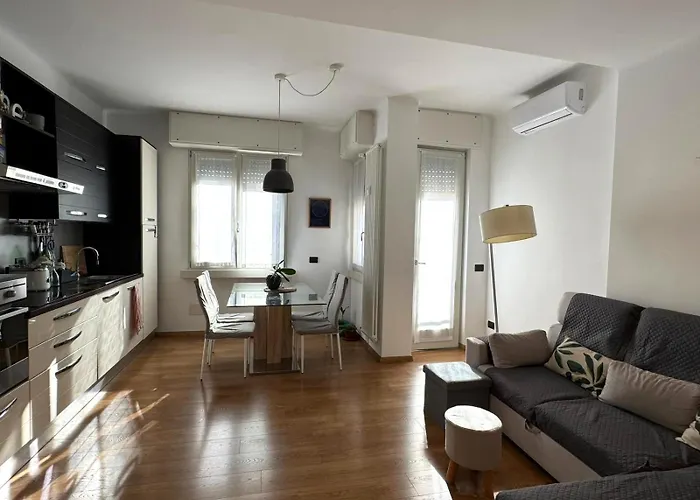 The Sunflower Apartament